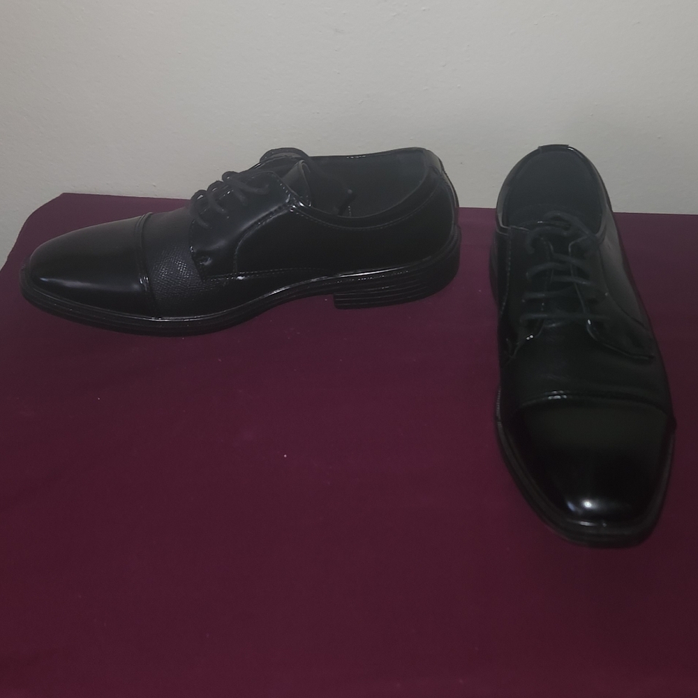 Boys Black Deer Stags Titus Jr. W/ Memory Foam Size 4.5 - Picture 4 of 7